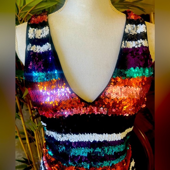 M2 by Mocha Apparel ladies sequin dress V-neck large excellent condition lined - Picture 3 of 13